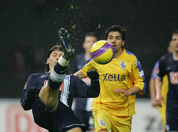 国足一号门 国足一号门